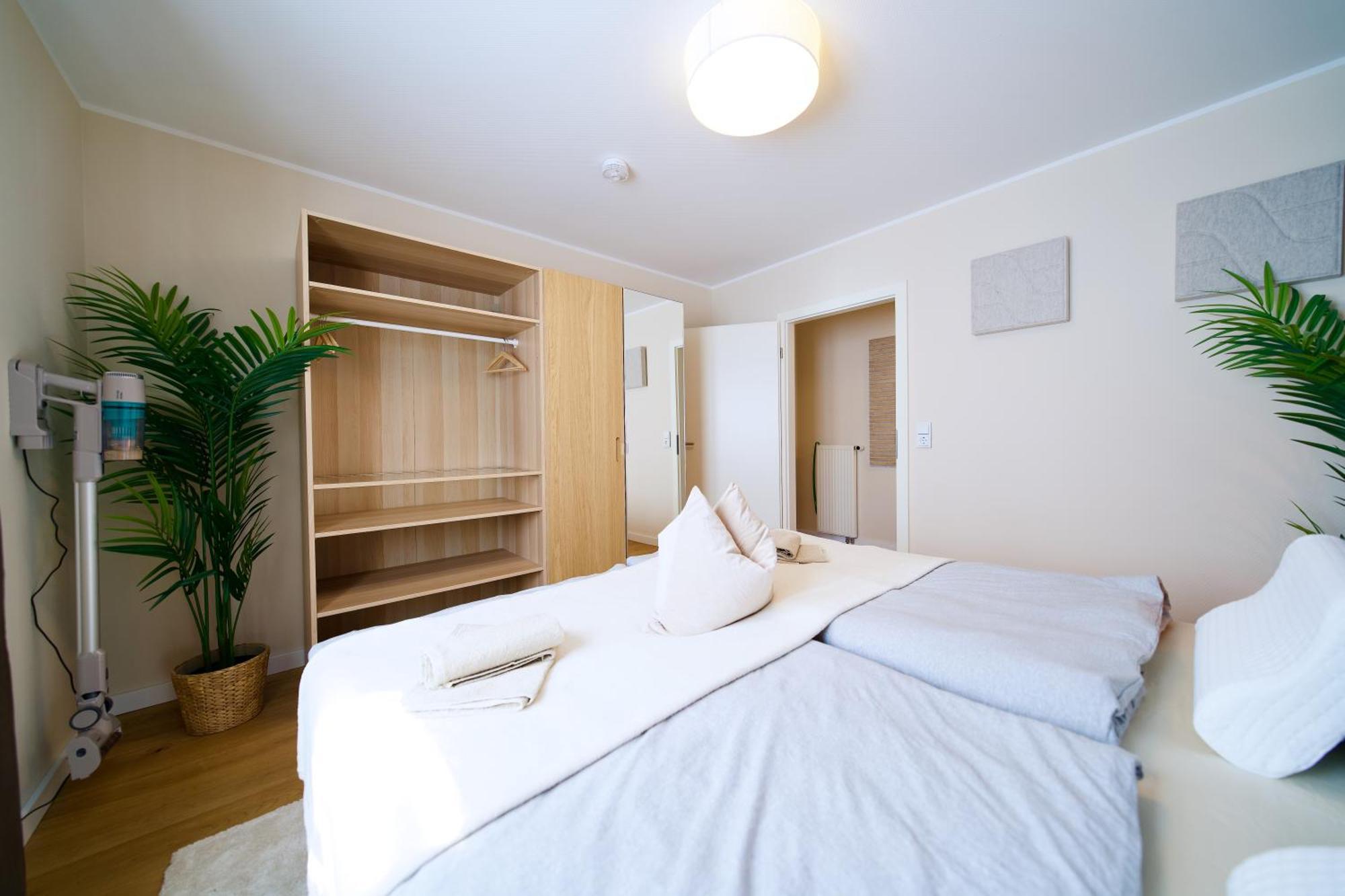 Edler Wohnraum Schwanenteich-Oase Mit Balkon, Kaffeevollautomat, Lift & Parkplatz Apartment Цвикау Екстериор снимка